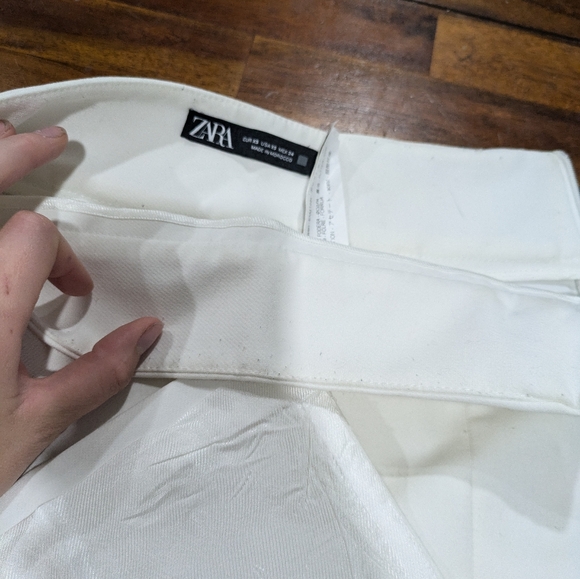 skirt - Picture 2 of 3